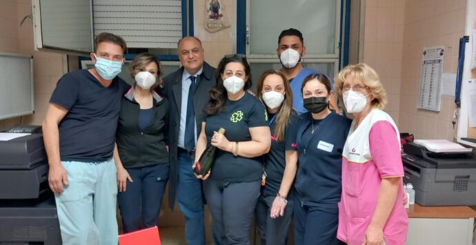 Ospedale di Locri, l’ex sindaco Calabrese in visita al Pronto Soccorso nella notte di San Silvestro