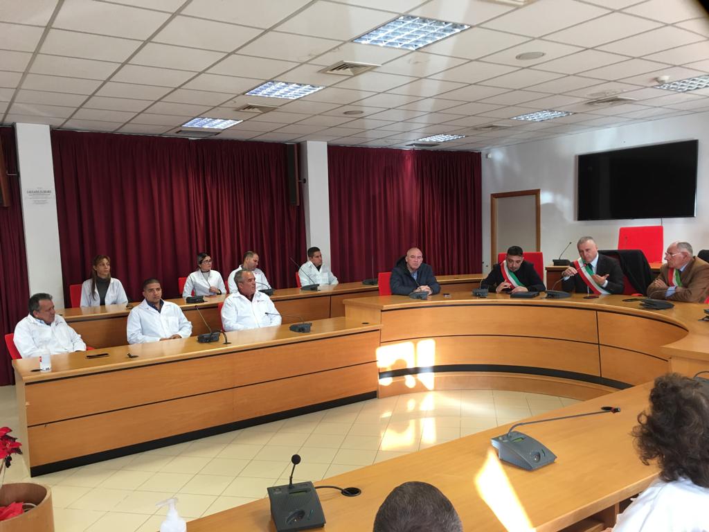 Medici cubani accolti a Gioia Tauro dai sindaci della Piana