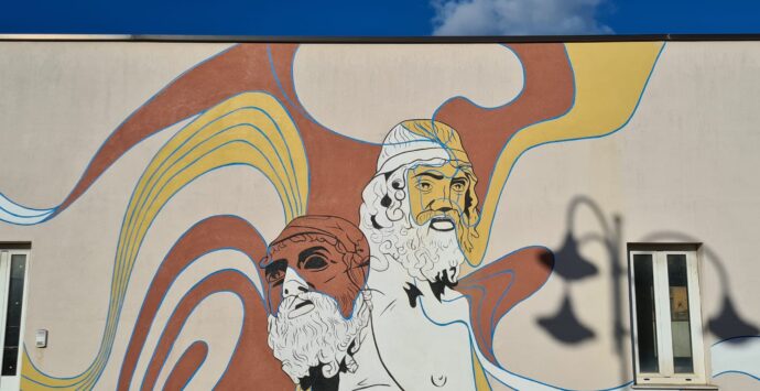 Rosarno, completata l’opera di “street art” dedicata ai Bronzi