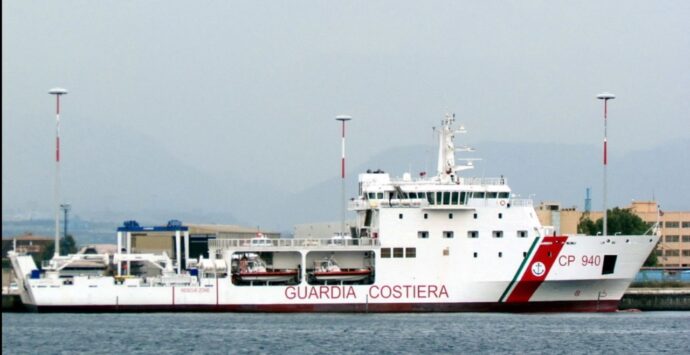 Reggio, domani altri 550 migranti sbarcheranno al porto