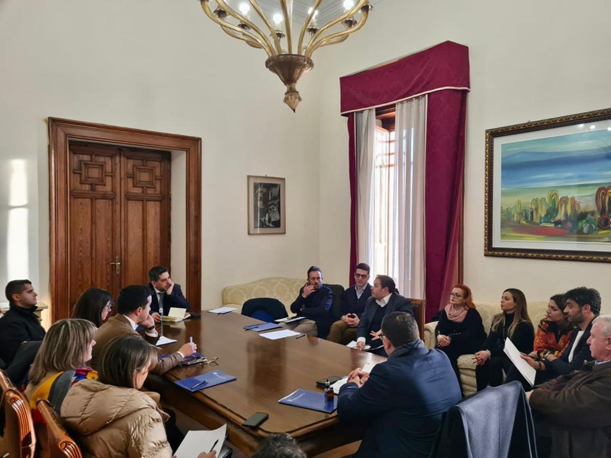 Reggio, i giovani di Confindustria incontrano il sindaco Brunetti: «Guardiamo alla crescita del territorio»