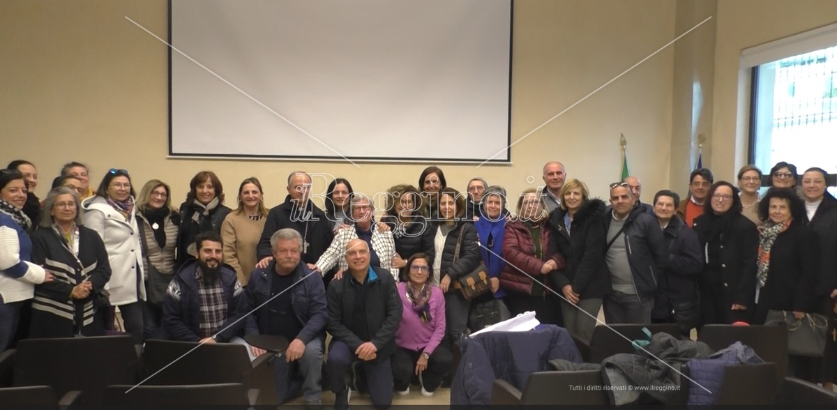 Reggio, Morrone incontra i volontari dell’accoglienza: «Nel dono del vostro servizio, crescete in umanità» – VIDEO