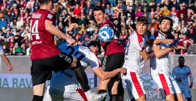 Ranieri demolisce Inzaghi: il Cagliari passeggia sulla Reggina, finisce 0-4