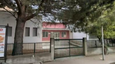 Bovalino, scuola devastata dai vandali: rubati computer