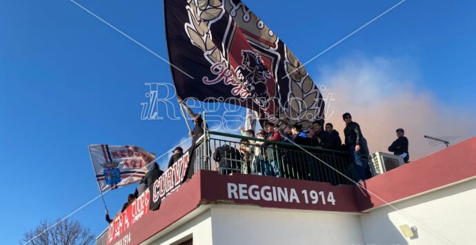 Reggina, bagno di folla prima del Cagliari: atmosfera da sogno al Sant’Agata – FOTO