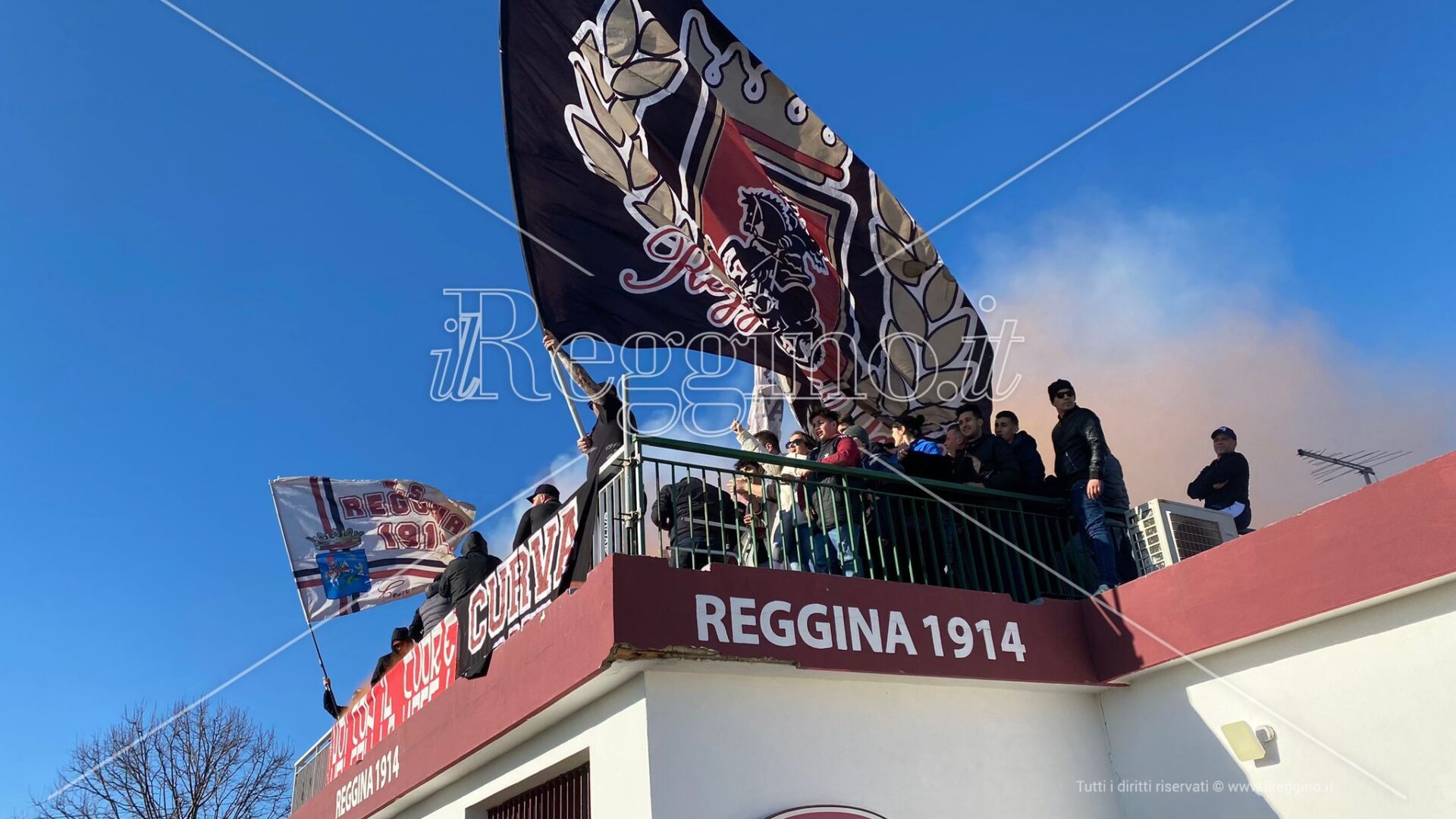 Reggina, bagno di folla prima del Cagliari: atmosfera da sogno al Sant’Agata – FOTO