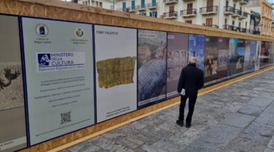 Reggio, scavi piazza De Nava: cantiere “abbellito” con le immagini dei siti archeologici