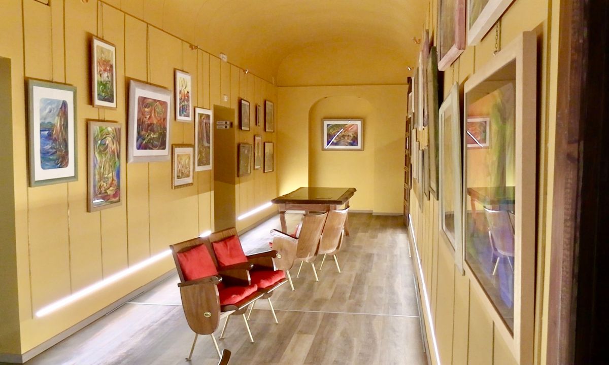 Siderno, lo storico Cinema Teatro Nuovo apre le sale all’arte contemporanea