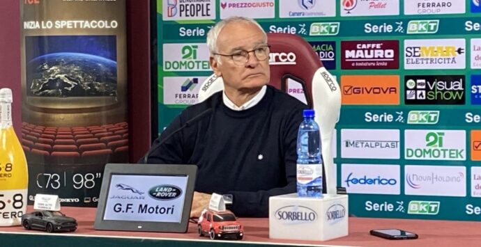 Reggina penalizzata, Ranieri: «Che brutto il segno meno nelle classifiche»