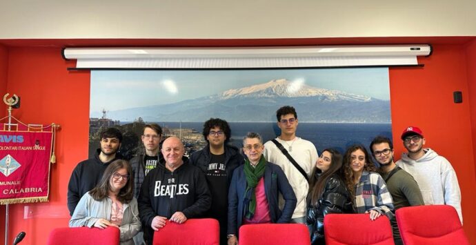 Reggio, gli studenti del liceo artistico “Preti-Frangipane” incontrano l’Avis