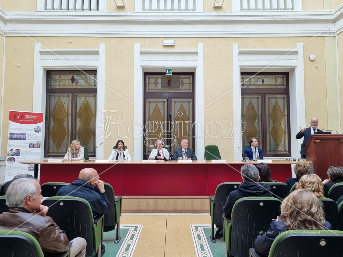 Reggio, malattie mieloproliferative croniche nel seminario a palazzo Alvaro – VIDEO