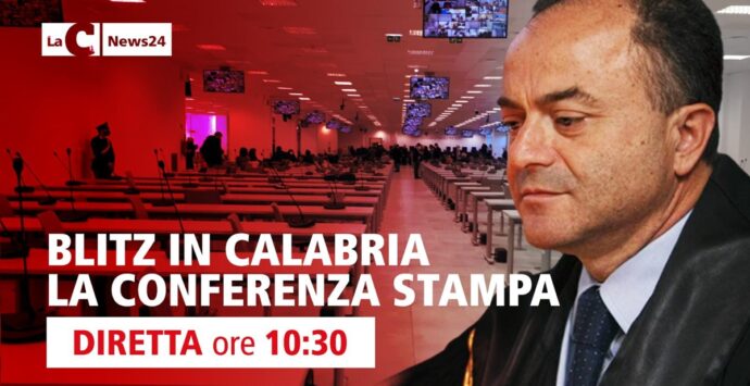 Arresti in Calabria, maxiblitz del Ros: segui la conferenza stampa su LaC News24 – LA DIRETTA