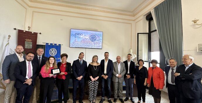 Istituto Piria a Reggio, prima edizione del premio Pentadattilo “Il filo della solidarietà”