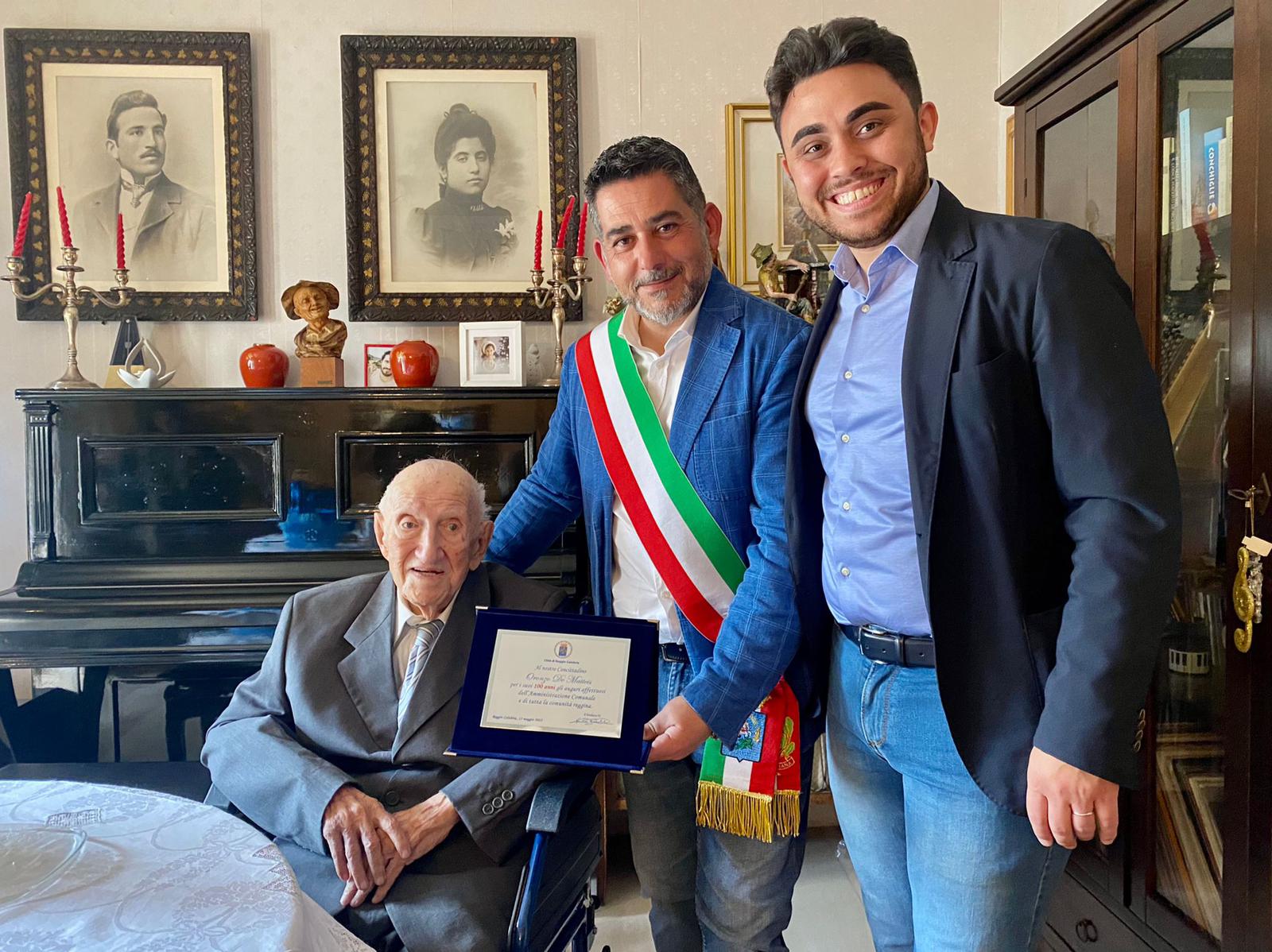 Reggio, il signor Oronzo De Matteis compie 100 anni