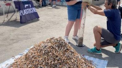 Calabria, i volontari di “Plastic Free” raccolgono 34 kg di mozziconi di sigaretta