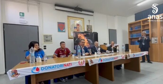 Reggio, al lido della Polizia la giornata della donazione del sangue – VIDEO