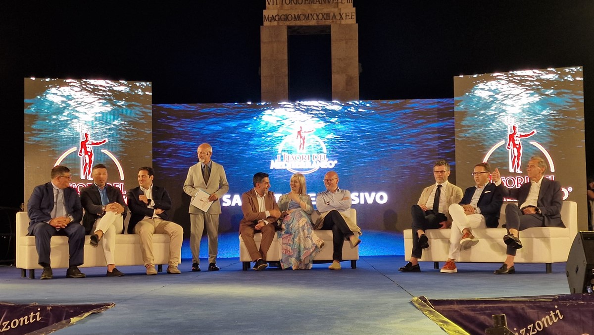 Reggio, il talkshow “I salotti televisivi” ha aperto la terza serata de “I tesori del Mediterraneo”
