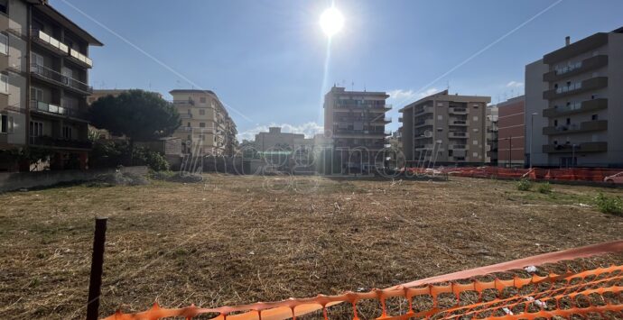 Reggio, cantiere orti urbani ripulito ma ancora non riattivato – FOTO