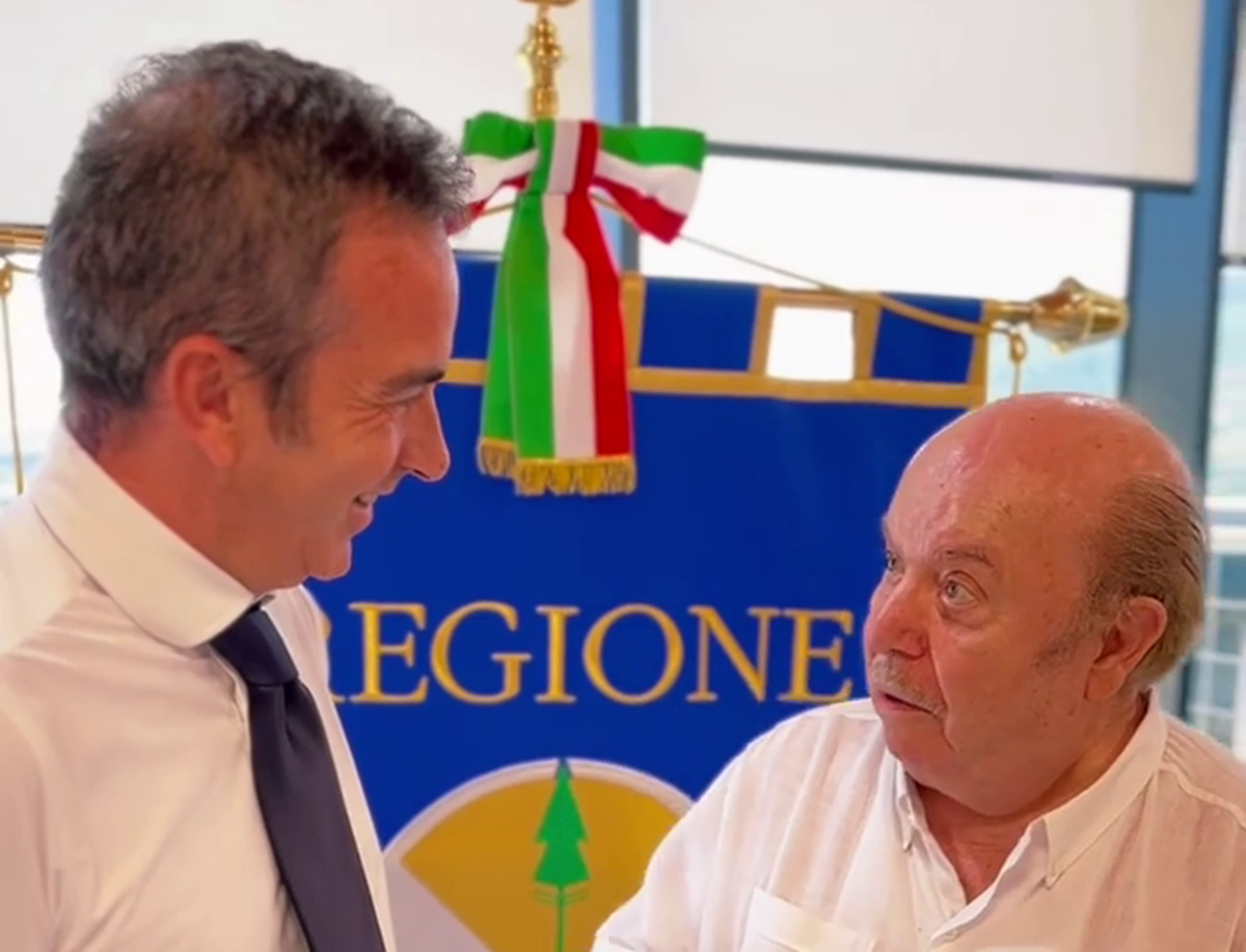 Lino Banfi va da Occhiuto: «Per la Calabria serve un film o una serie» – VIDEO