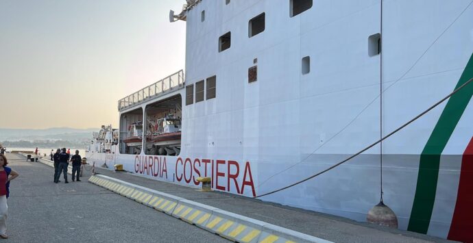 Reggio, polizia ferma il presunto scafista dello sbarco del 13 luglio