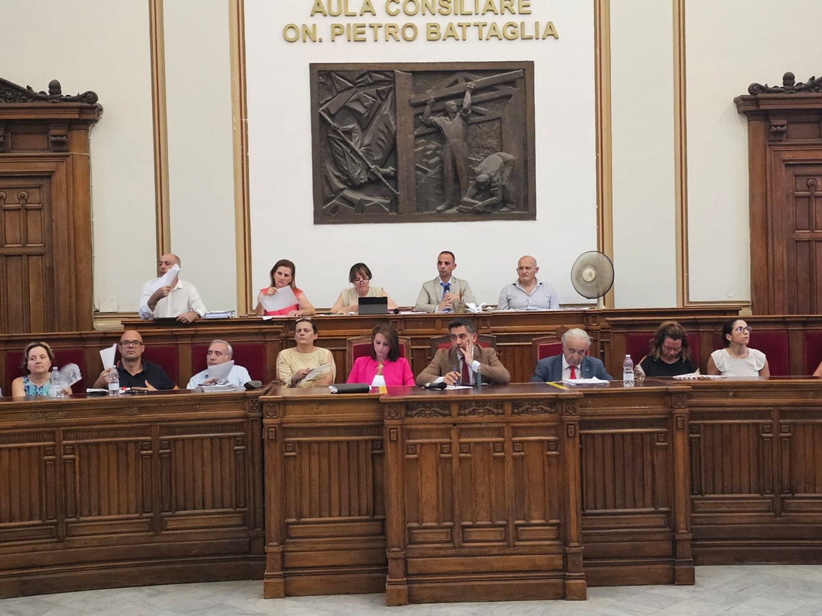 Reggio, approvato in Consiglio il Dup e il bilancio di previsione