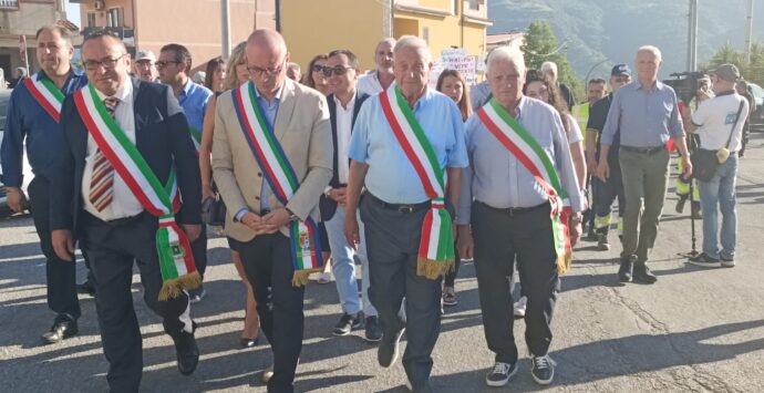 Natile ricorda Caterina, Giusy e Giovanni. Salvini: «C’è l’impegno perchè tragedie così non si ripetano» – GALLERY