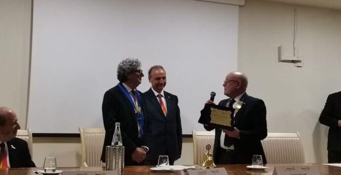 Passaggio di consegne per il Rotary Club Polistena: Salvatore Auddino è il nuovo presidente – FOTOGALLERY