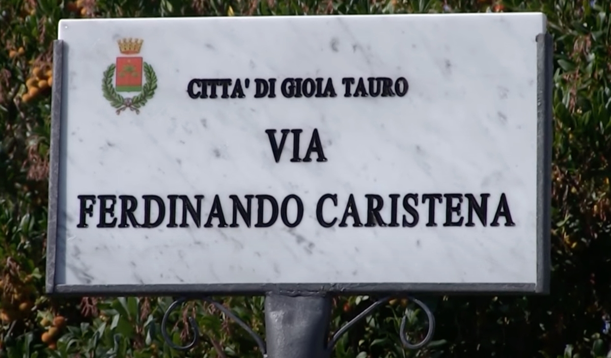 A Gioia Tauro la prima via d’Italia intitolata a una vittima di omofobia