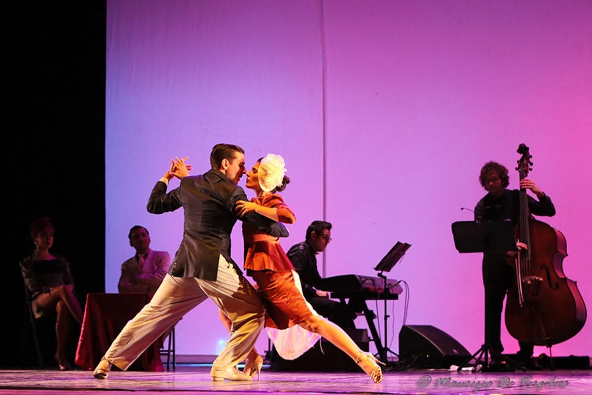 Palmi, al teatro Manfroce la magia del tango
