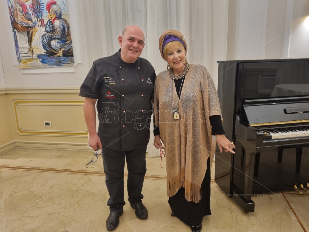 Reggio, cena di beneficenza per il concorso nazionale di poesie per la Shoah – VIDEO