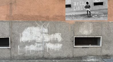 A Reggio i muri raccontano la storia: scritte anarchiche richiamano i caldi anni Settanta – FOTO