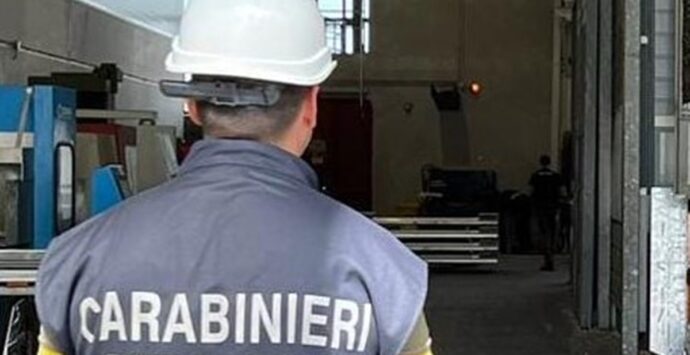 Reggio, sospesa l’attività di 34 aziende per “inadempienze per la sicurezza dei lavoratori”
