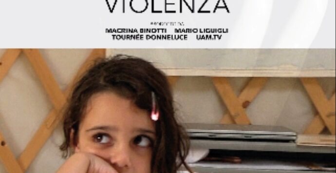 Salotto dei poeti a Reggio, Macrina Binotti col progetto documentaristico “DonneLuce”