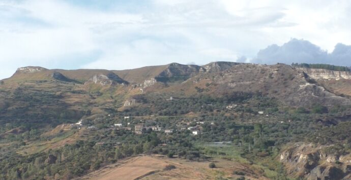 Parco eolico ad Agnana, le associazioni dicono no: «Non crea sviluppo al Sud»