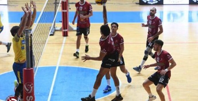 Volley, Serie B: dopo due turni la Domotek Reggio Calabria occupa la vetta con Letojanni