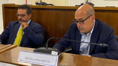 Pd, Zingaretti a Siderno: «Contento della rigenerazione avviata in Calabria»