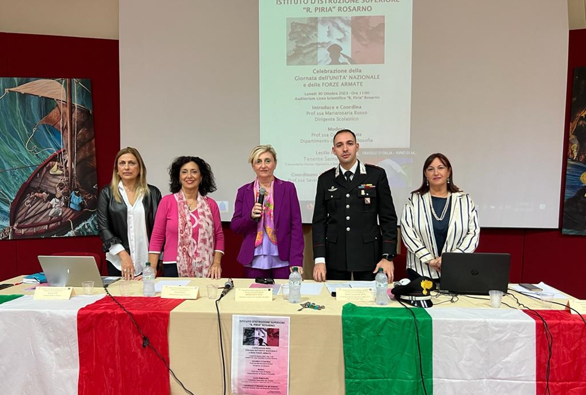 Rosarno, i carabinieri incontrano gli studenti del Liceo scientifico “Piria”