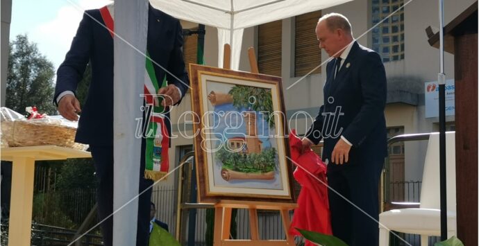 Terranova accoglie il principe Alberto di Monaco: «Qui forte il legame con la mia famiglia» – FOTOGALLERY