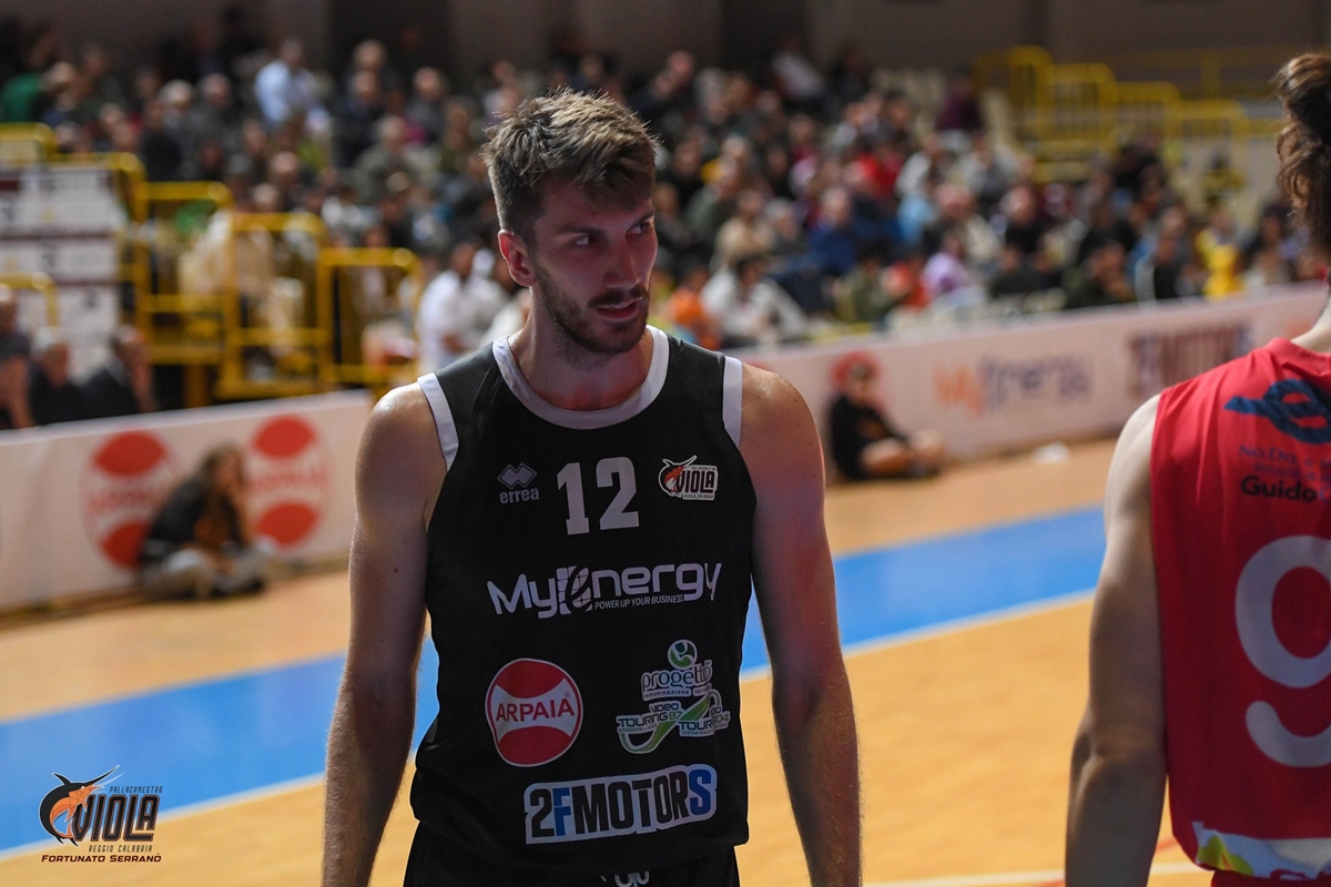 Basket Viola, Emin Mavric: «Carichi in vista del derby dello Stretto»