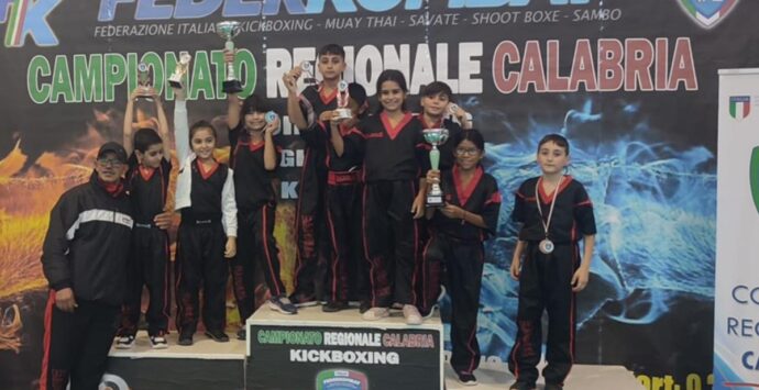 Palmi, 5 atleti si qualificano ai campionati italiani di kick boxing