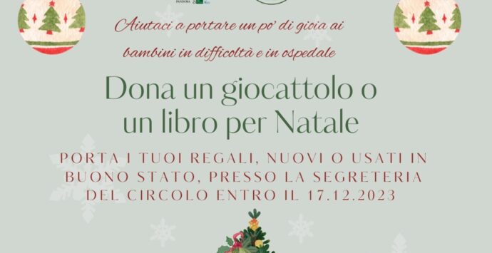 Corredino sospeso a Reggio, torna “Dona un giocattolo o un libro per Natale” 