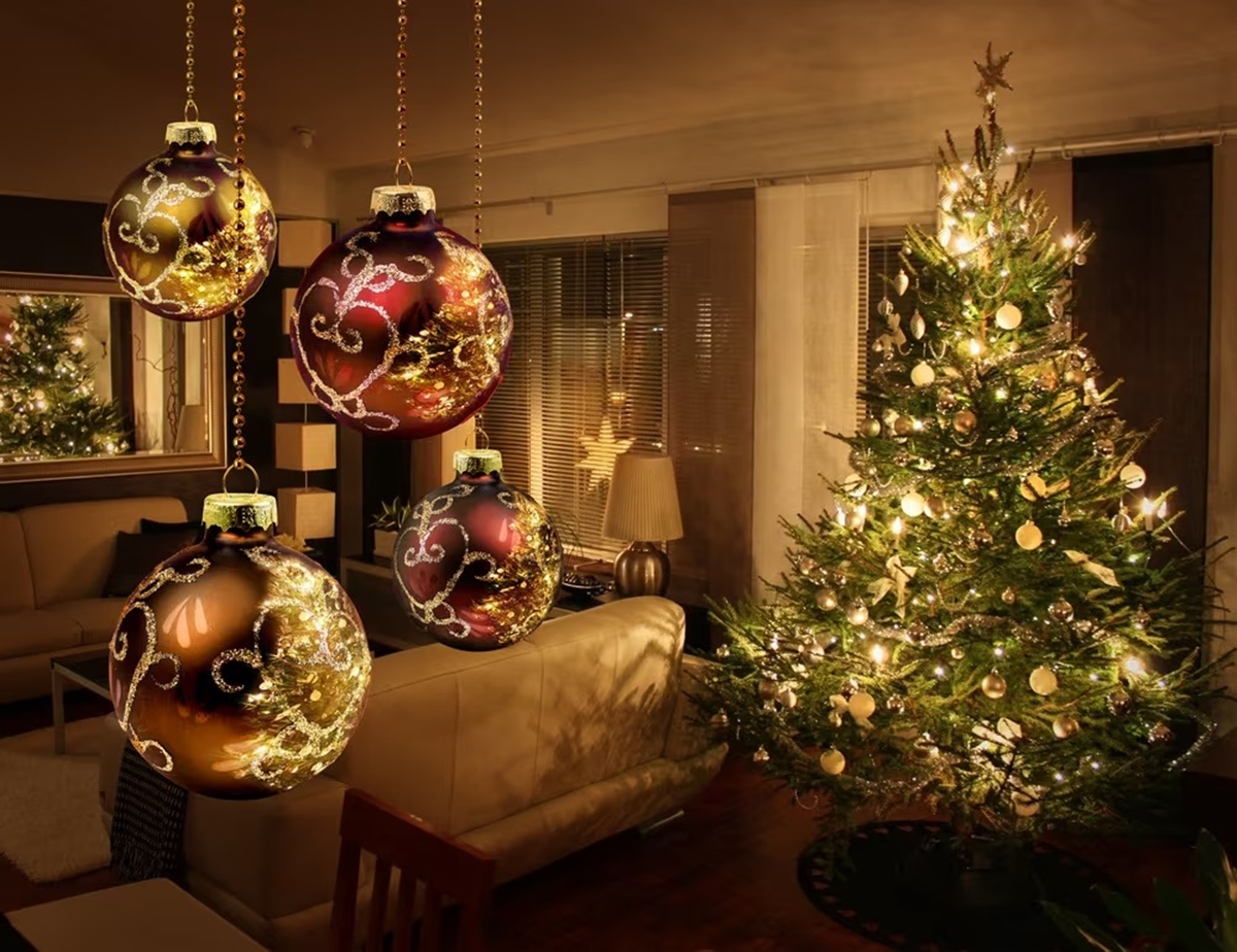 Luminarie: 10 regole per proteggere la famiglia e la casa a Natale