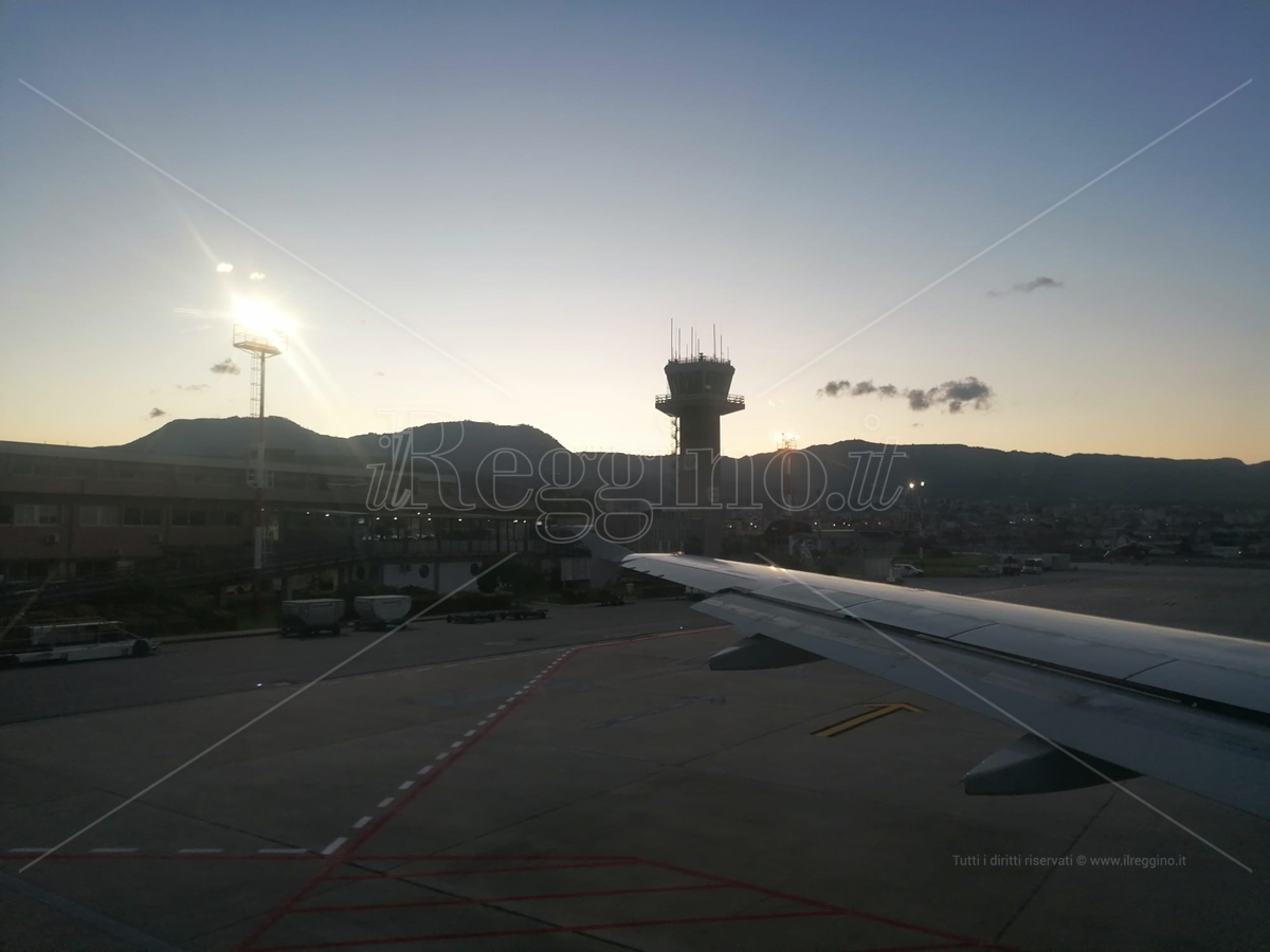 Aeroporto “Tito Minniti”, Alitalia conferma alla Camera il ritorno dei voli a Reggio Calabria