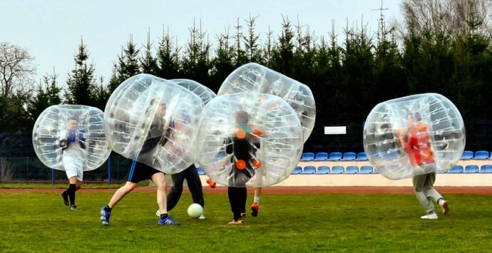 Reggio, domenica l’open day di “Bubble football”