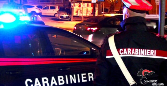 Reggio, ancora truffe agli anziani spacciandosi per finti carabinieri: denunciato un 28enne napoletano