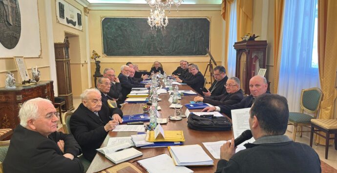 Si è riunita a Reggio la Conferenza Episcopale Calabra, vescovi al fianco degli agricoltori