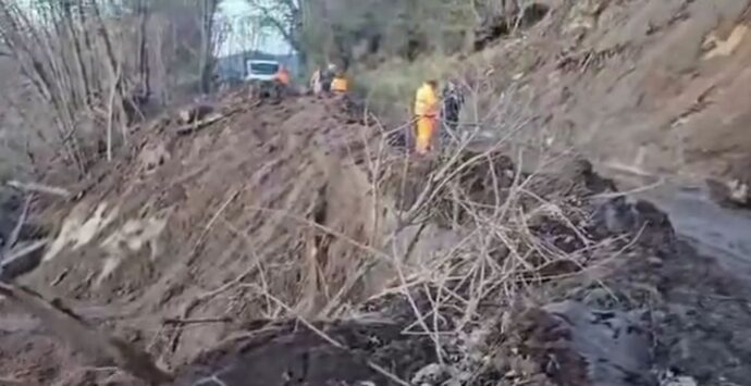 Reggio, tragedia del fango ad Ortì: 56enne travolto e ucciso da una frana