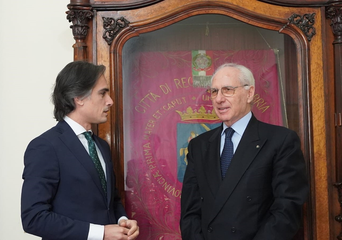 Reggio, Falcomatà incontra l’amministratore delegato della società Stretto di Messina Pietro Ciucci