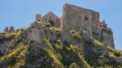 Roccella Ionica, domenica l’escursione alla scoperta della Fortezza e di Torre Galea