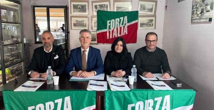 Villa San Giovanni, i consiglieri di Forza Italia interrompono l’autosospensione dalle commissioni